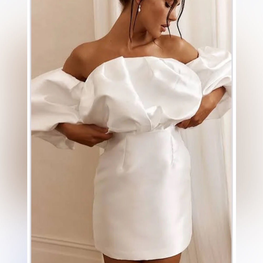 Selfie Leslie White Off-Shoulder Puff Sleeve Mini Dress